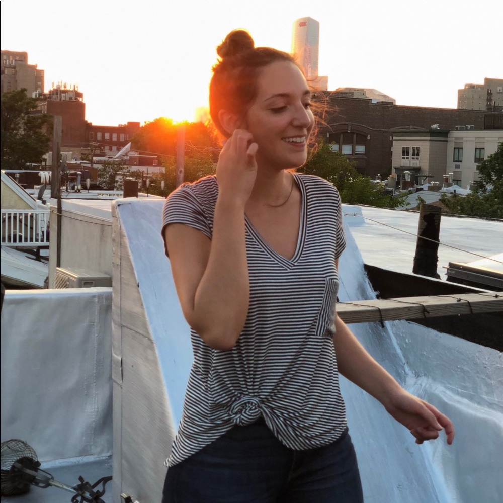 Meet your Posher, Hailey